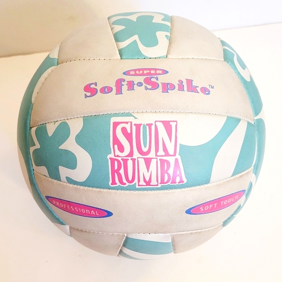 Volleyball - Picture 2 of 6